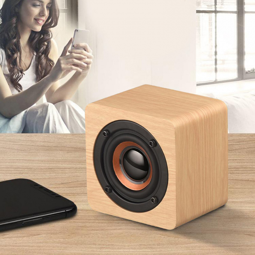 Portable Wooden Bluetooth4.2 Speaker Wireless High Volume Multimedia Speaker 1200mAh Battery & Cable