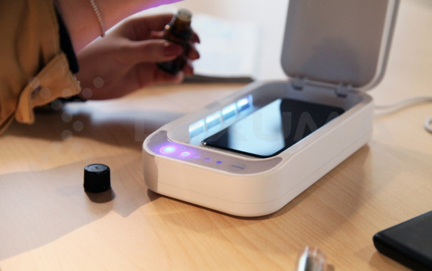 Lexuma XGerm Phone UV Sanitizer phonesoap aromatherapy germs eliminate open high compatibility