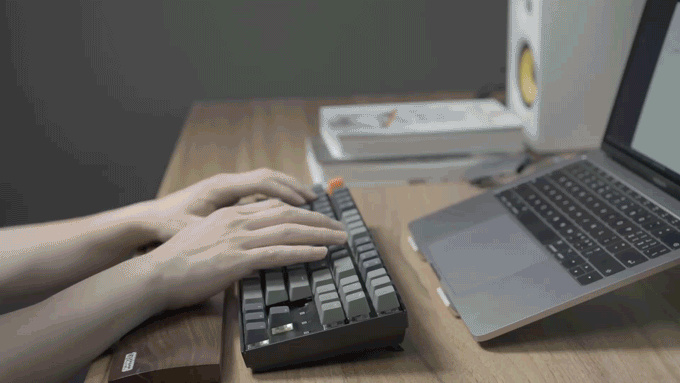 Keychron K8 tenkeyless 無線機械鍵盤適用於 Mac Windows iOS，搭配熱插拔 Gateron 和 Keychron 光學開關紅色藍色棕色