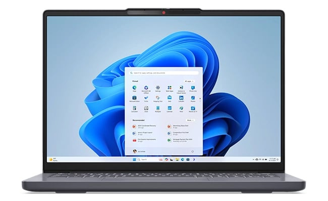 使用 Lenovo IdeaPad Slim 3 Gen 10 筆記型電腦的網絡攝影機私隱快門，遠離別人目光，控制您在網絡上的存在感。