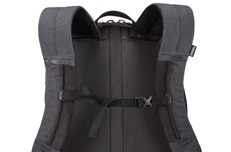Thule Vea Backpack 17L -13.jpg
