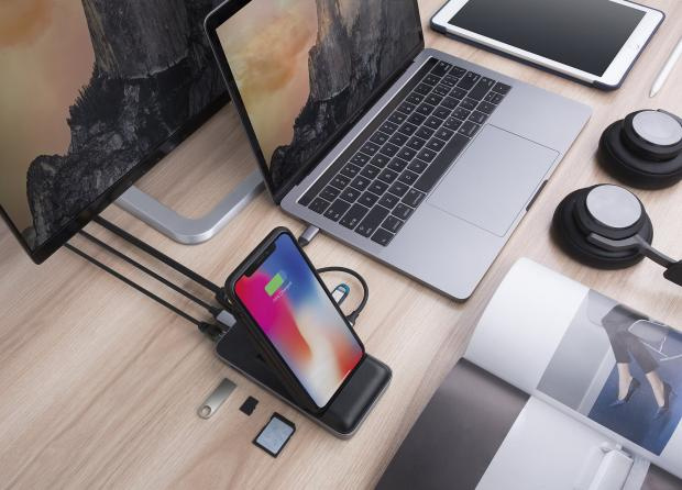 HyperDrive 7.5W Wireless Charger USB-C Hub 10.jpg