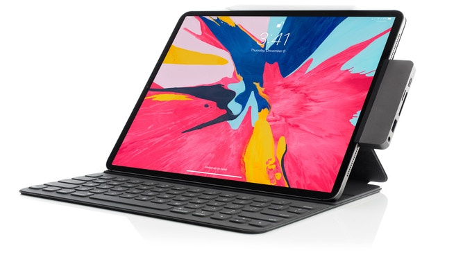 HyperDrive iPad Pro 2018 2.jpg