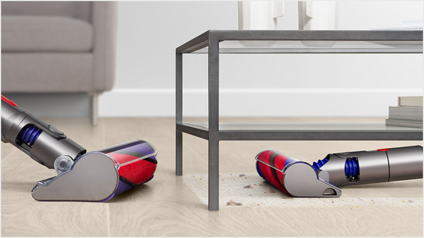 對比標準型 Fluffy軟絨毛滾筒吸頭，Slim Fluffy輕量軟絨毛滾筒吸頭能清潔更貼近地面的傢具底下。