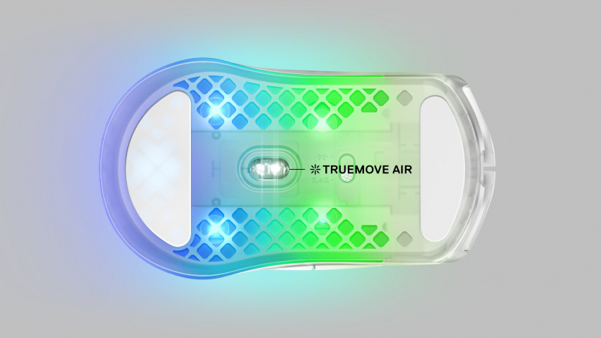 下方顯示的 Aerox 3無線滑鼠外觀精美，可看到滑鼠的感應器和滑動滾輪。文字帶著箭頭指向感應器上的說明文字「Truemove Air」。